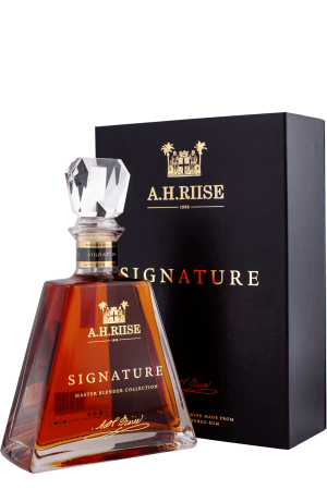A. H. Riise Signature v Kazete