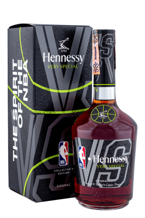 Hennessy V.S. NBA v Kartóne