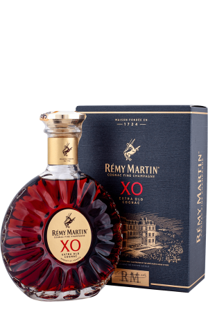 Rémy Martin XO v Krabici